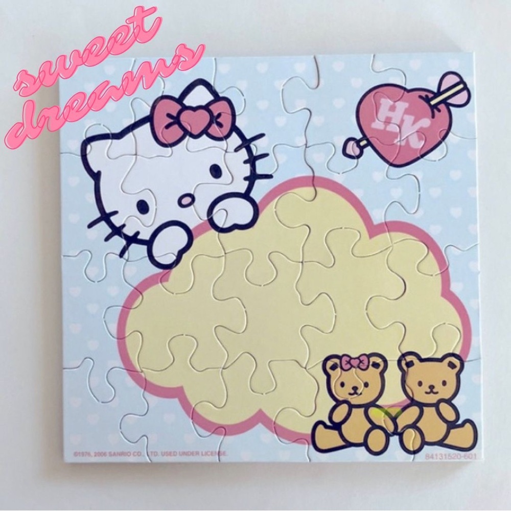 Hello Kitty Set of 20 pc Puzzles “Sweet Dreams” Item